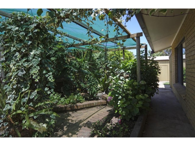 19 Sweetman Road, Goolwa South SA 5214