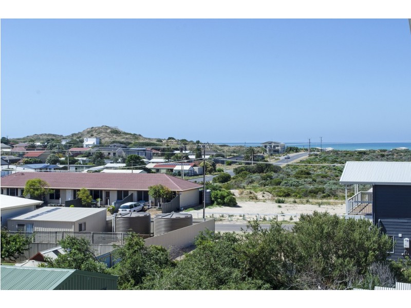 8 Aldam Avenue, Goolwa Beach SA 5214