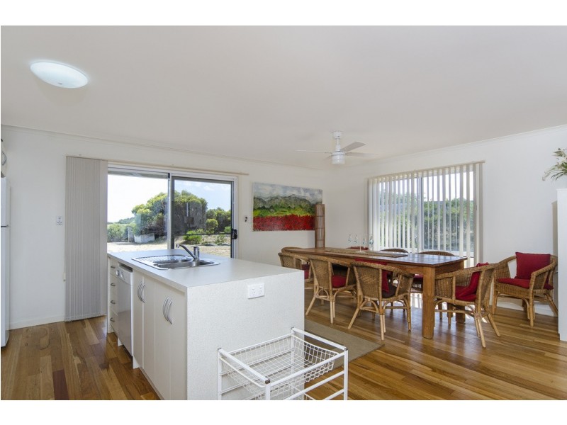 11-13 Goolwa Channel Drive, Hindmarsh Island SA 5214