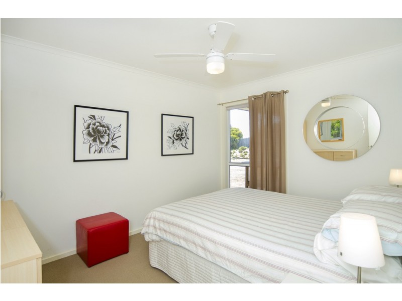 11-13 Goolwa Channel Drive, Hindmarsh Island SA 5214