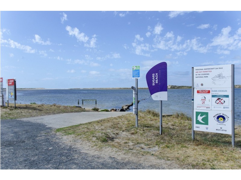 11-13 Goolwa Channel Drive, Hindmarsh Island SA 5214