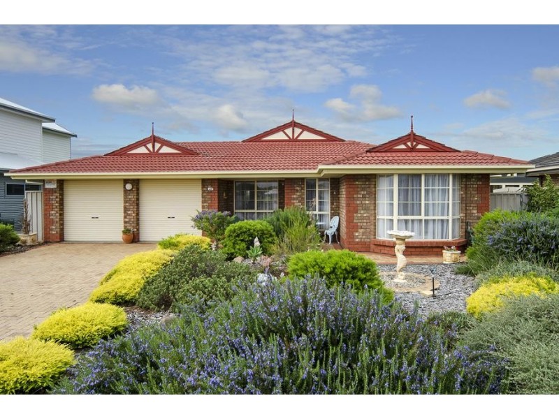 27 Prince Alfred Parade, Hindmarsh Island SA 5214
