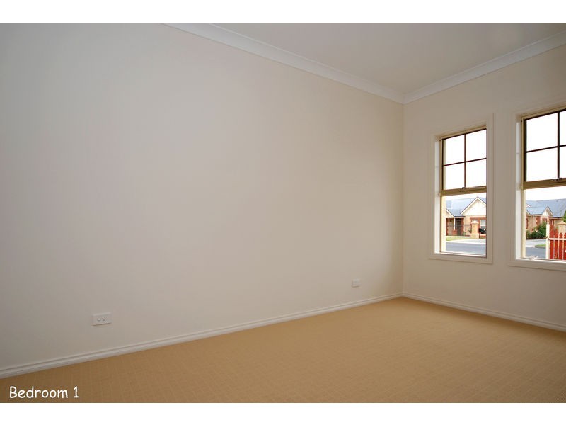 2/1 Moore Street, Goolwa SA 5214