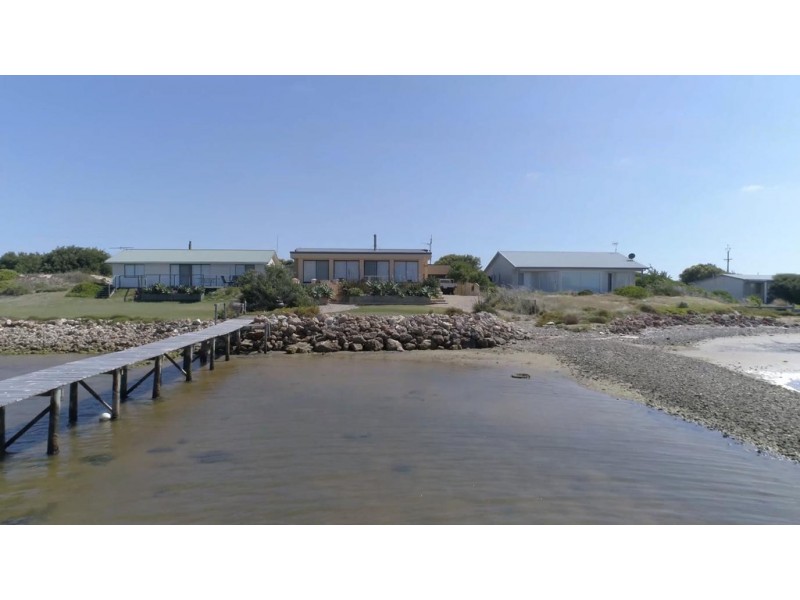 47 Goolwa Channel Drive, Hindmarsh Island SA 5214