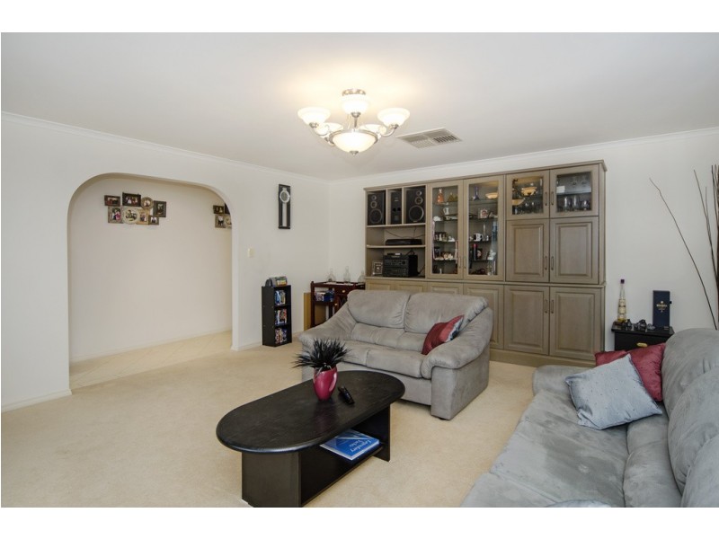 34 Arcadia Avenue, Hindmarsh Island SA 5214