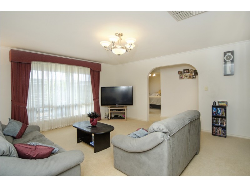 34 Arcadia Avenue, Hindmarsh Island SA 5214