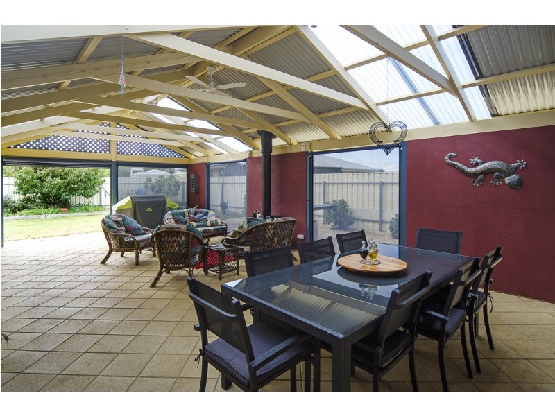 34 Arcadia Avenue, Hindmarsh Island SA 5214