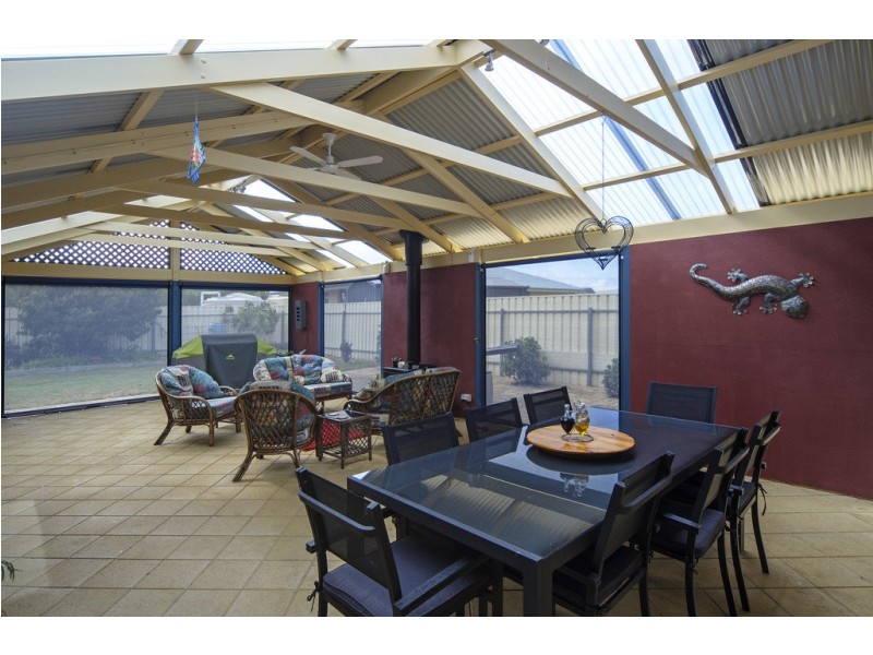 34 Arcadia Avenue, Hindmarsh Island SA 5214