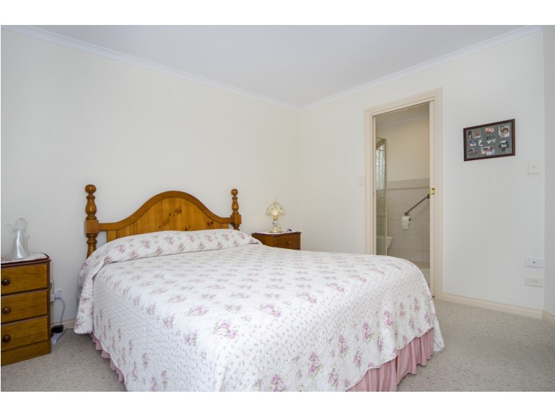 4E Chrystal Street, Goolwa SA 5214