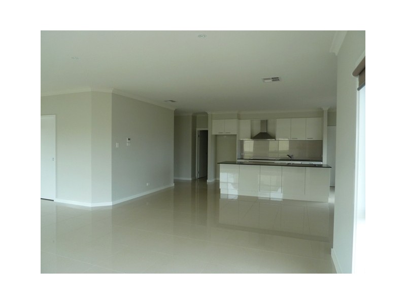 86 Britannia Parade, Hindmarsh Island SA 5214