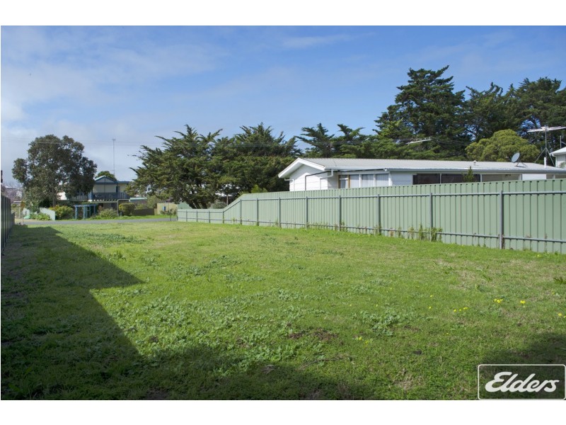 7 Currency Creek Road, Goolwa North SA 5214