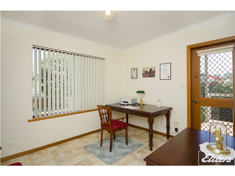 65 Captain Sturt Parade, Hindmarsh Island SA 5214