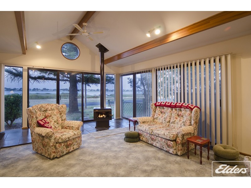 65 Captain Sturt Parade, Hindmarsh Island SA 5214