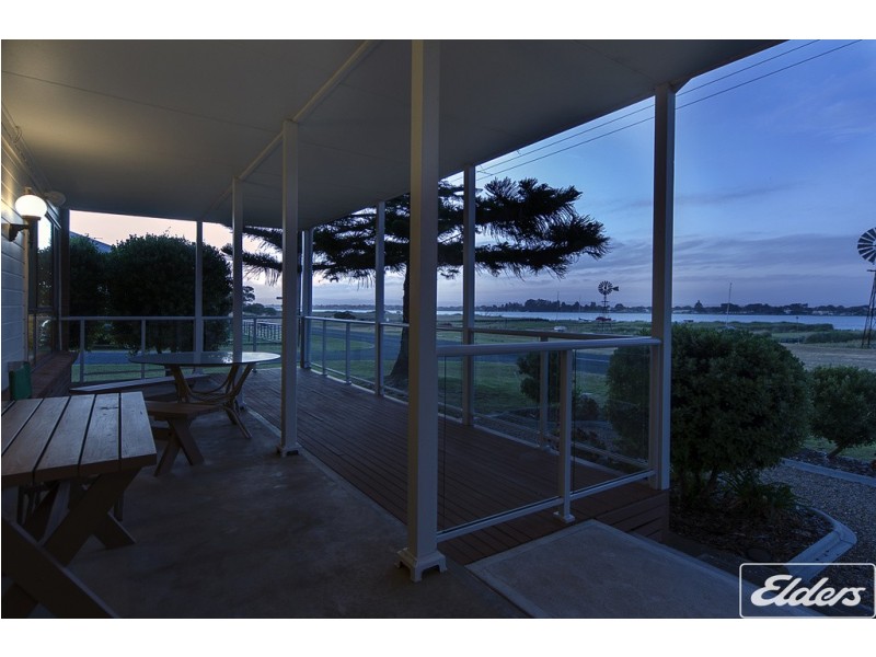 65 Captain Sturt Parade, Hindmarsh Island SA 5214