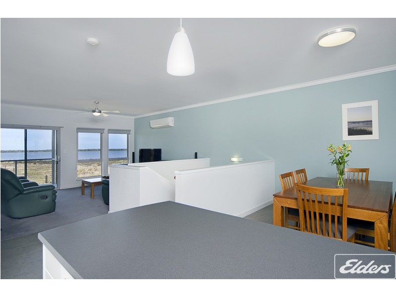 99 Excelsior Parade, Hindmarsh Island SA 5214