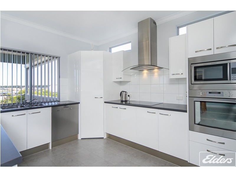 99 Excelsior Parade, Hindmarsh Island SA 5214