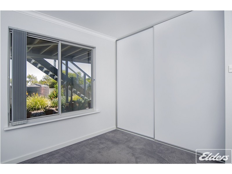 99 Excelsior Parade, Hindmarsh Island SA 5214