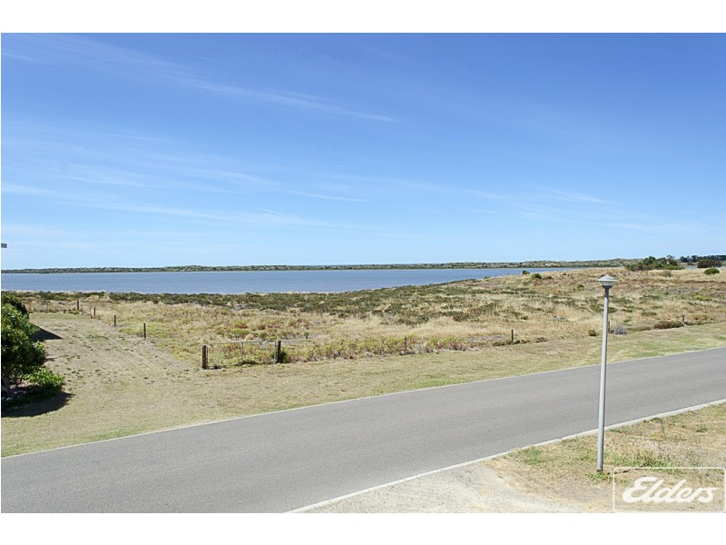 99 Excelsior Parade, Hindmarsh Island SA 5214
