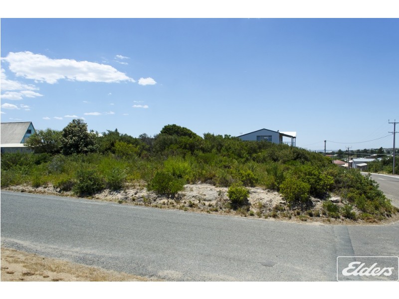 16 Neighbour Avenue, Goolwa Beach SA 5214