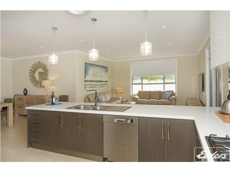 3 Queen Court, Hindmarsh Island SA 5214