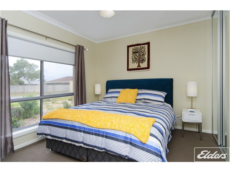 3 Queen Court, Hindmarsh Island SA 5214