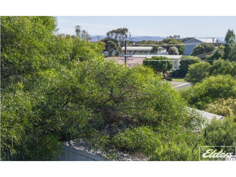30 Castle Avenue, Goolwa Beach SA 5214