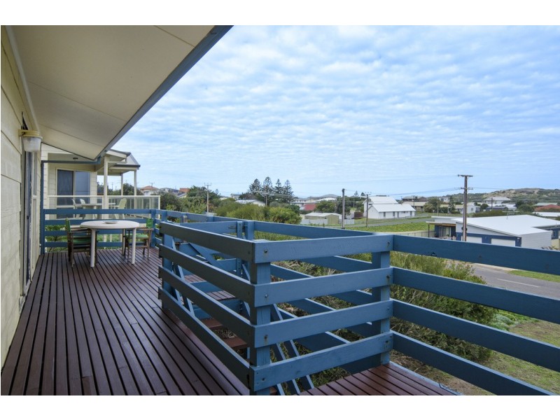64 Neighbour Avenue, Goolwa Beach SA 5214
