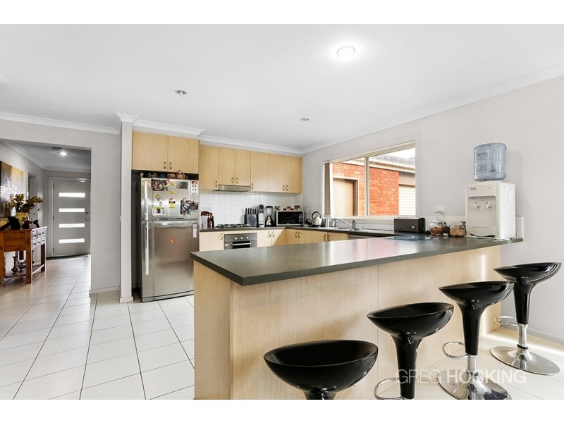 4 Fatham Drive, Wyndham Vale VIC 3024