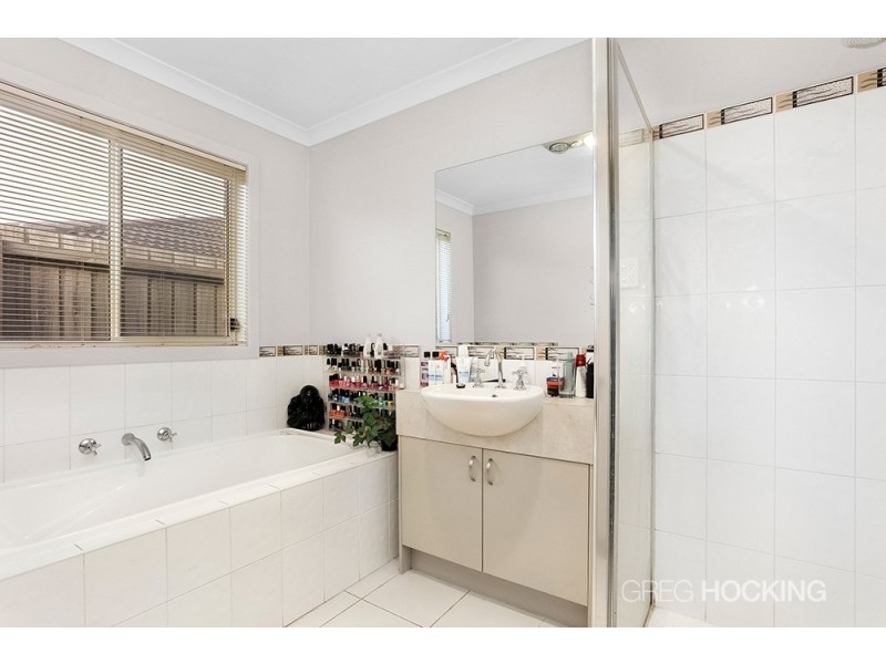 4 Fatham Drive, Wyndham Vale VIC 3024