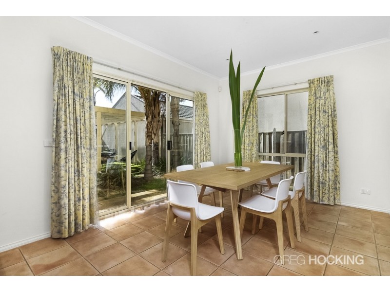 8 Grand Canal Boulevard, Sanctuary Lakes VIC 3030