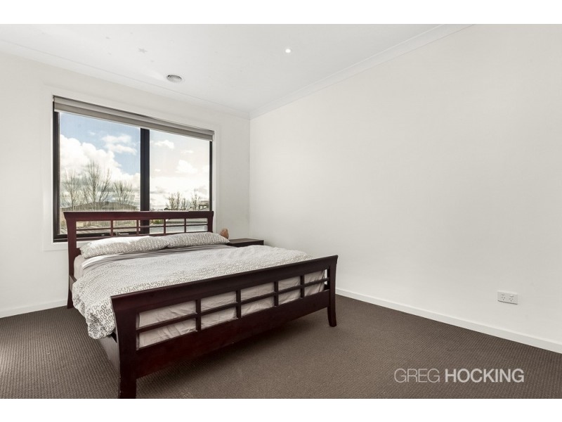 55 Swamphen Drive, Williams Landing VIC 3027