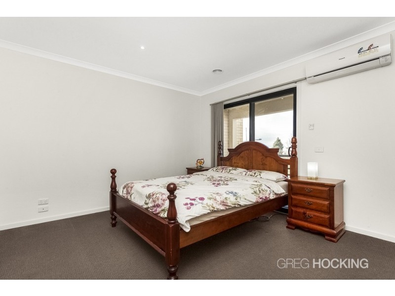 55 Swamphen Drive, Williams Landing VIC 3027