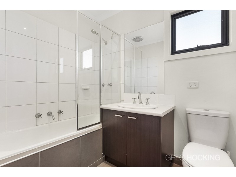 55 Swamphen Drive, Williams Landing VIC 3027
