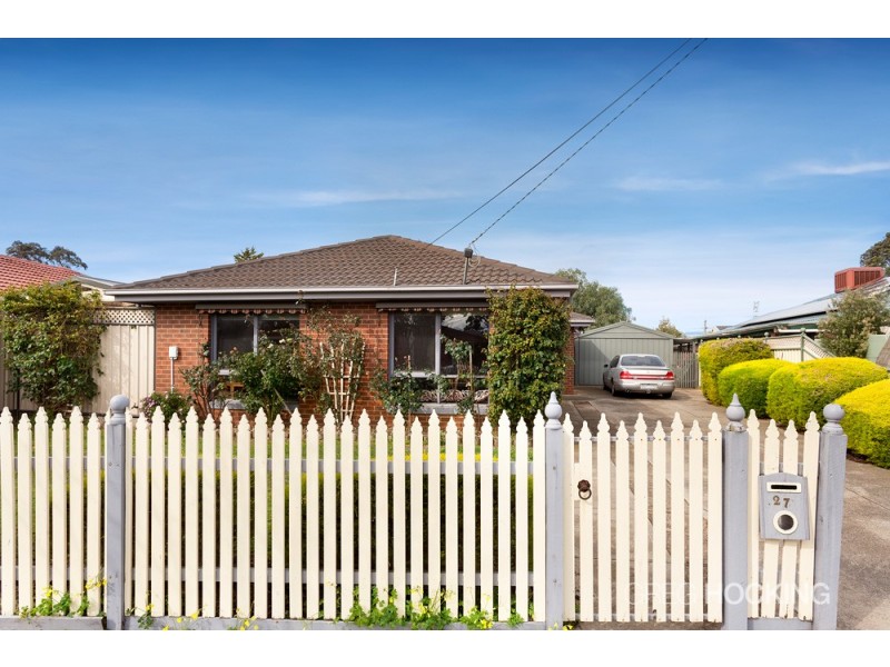 27 Illawong Grove, Werribee VIC 3030