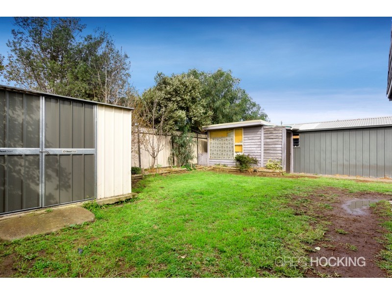 27 Illawong Grove, Werribee VIC 3030