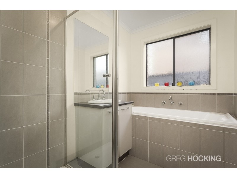 43 Peppertree Drive, Point Cook VIC 3030