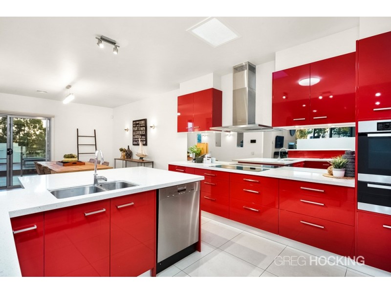 48/1 Greg Norman Drive, Sanctuary Lakes VIC 3030