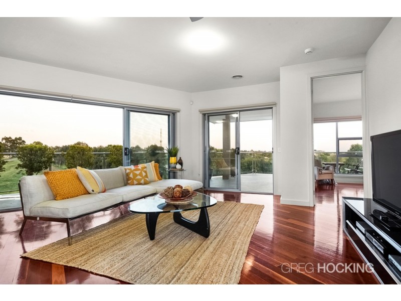 48/1 Greg Norman Drive, Sanctuary Lakes VIC 3030