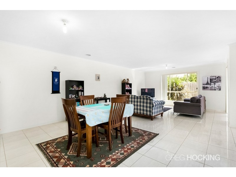 2/65 Honour Avenue, Wyndham Vale VIC 3024