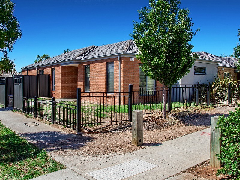 24 Adavale Amble, Tarneit VIC 3029