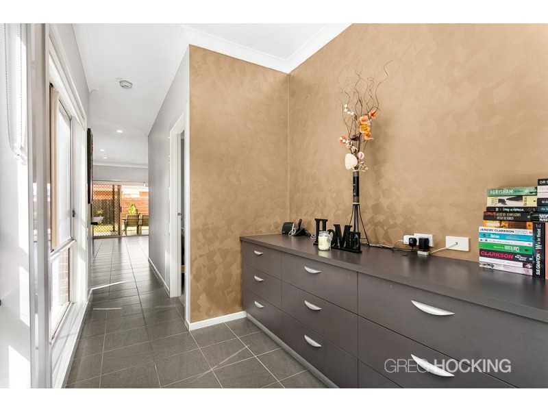 2/4 Vassar Court, Truganina VIC 3029