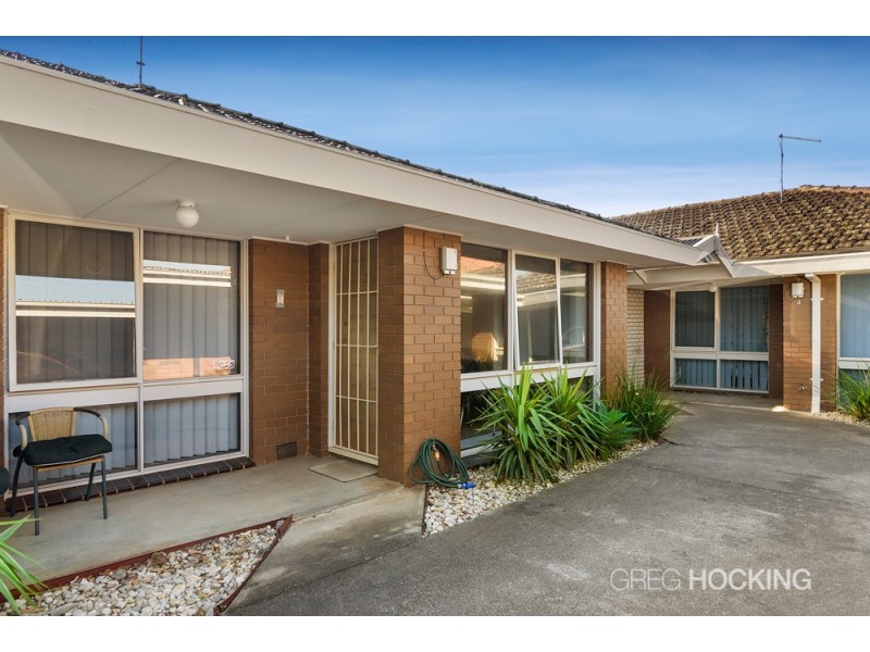 2/106 Wedge Street, Werribee VIC 3030