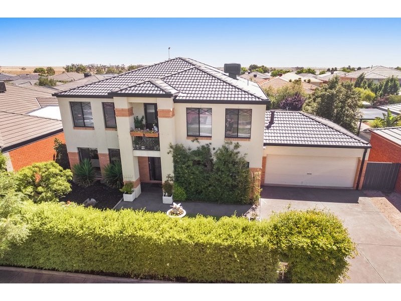 22 Condamine Avenue, Wyndham Vale VIC 3024