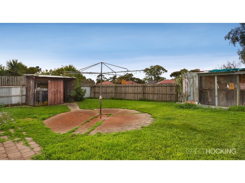 8 Centenary Crescent, Werribee VIC 3030