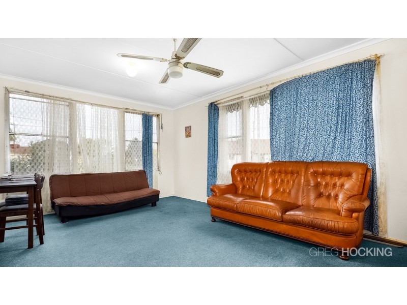 8 Centenary Crescent, Werribee VIC 3030