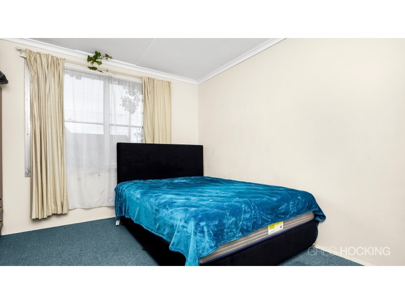 8 Centenary Crescent, Werribee VIC 3030