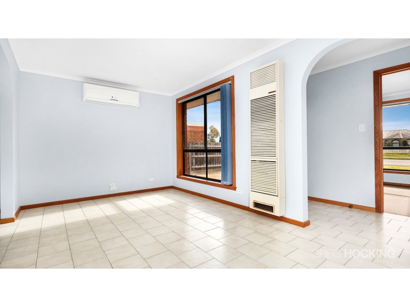 1/365 Heaths Road, Werribee VIC 3030