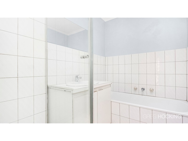 1/365 Heaths Road, Werribee VIC 3030