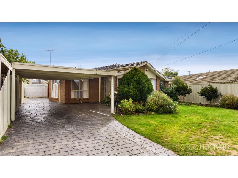 33 Westminster Drive, Werribee VIC 3030
