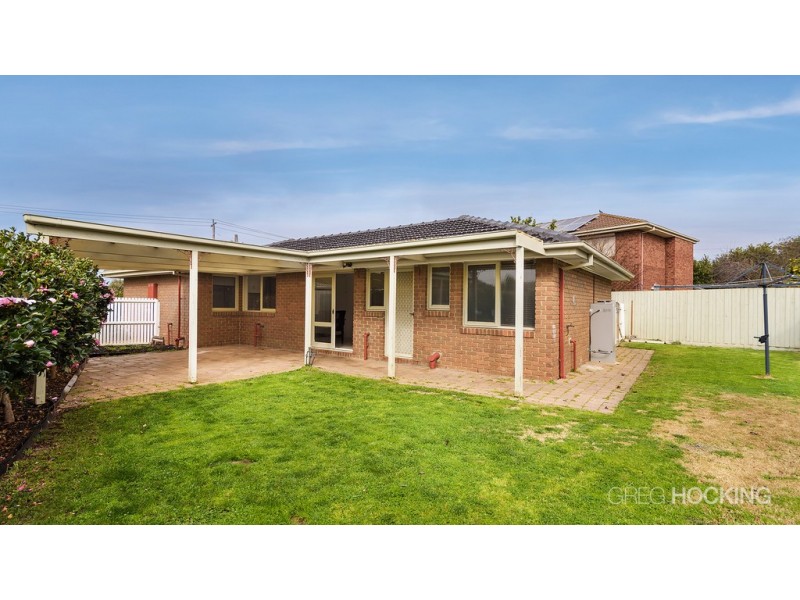 33 Westminster Drive, Werribee VIC 3030